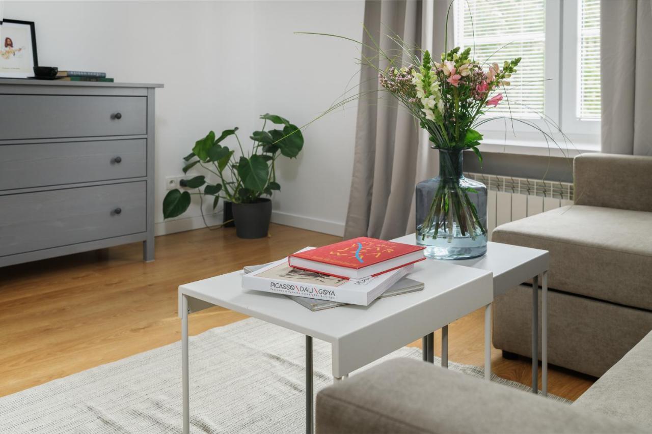 Oomph Warsaw Nowy Swiat Apartment 外观 照片